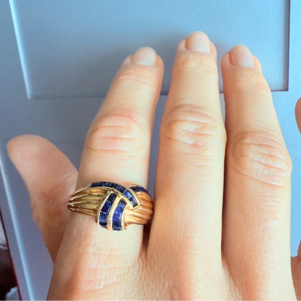 Vintage 14k Gold Genuine Sapphire Criss Cross Ribbon Dome Ring SIZE 9 - Picture 3 of 15